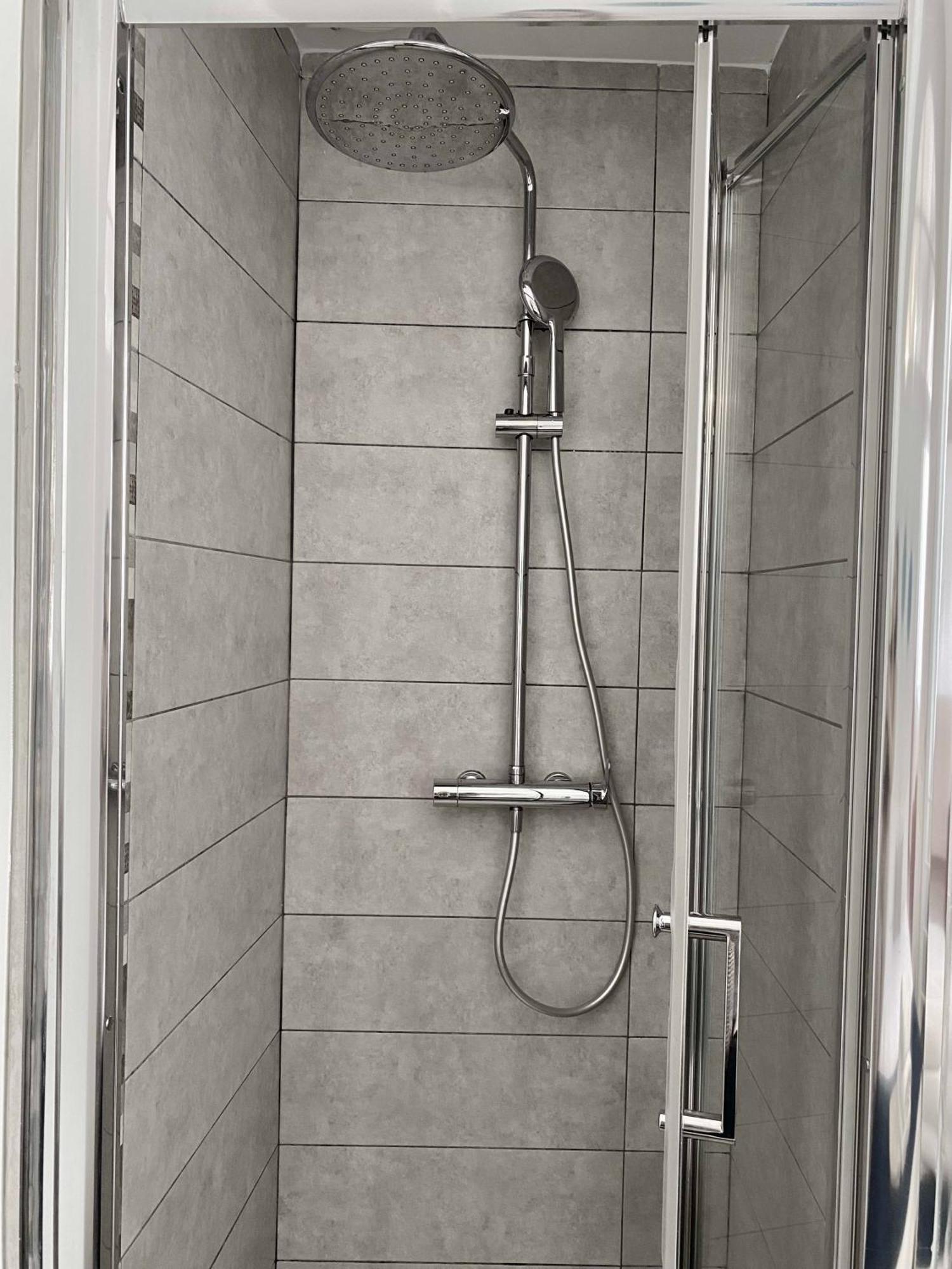 Budget-Friendly 1Br In The City Center Gibraltar Exterior foto