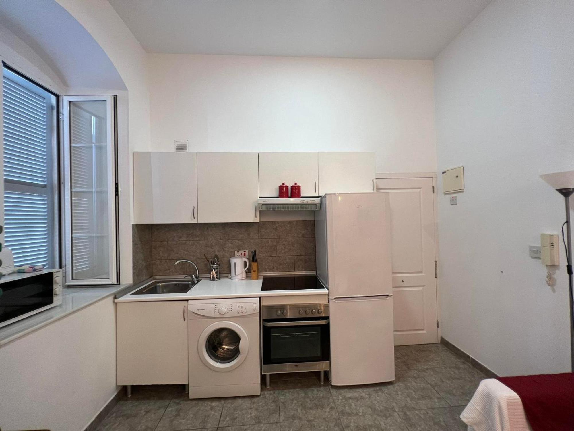 Budget-Friendly 1Br In The City Center Gibraltar Exterior foto